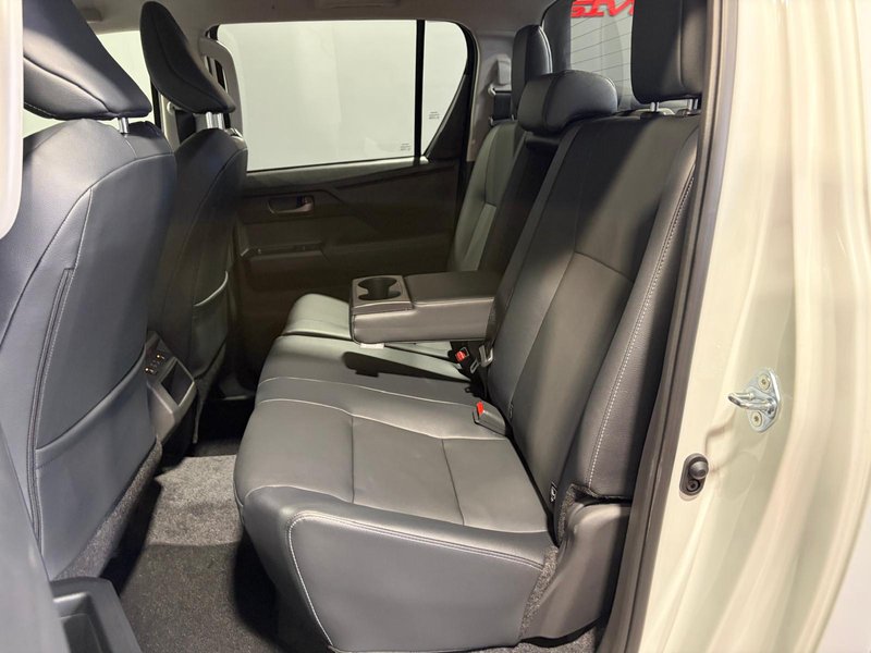 Toyota Hilux 2026, foto 37
