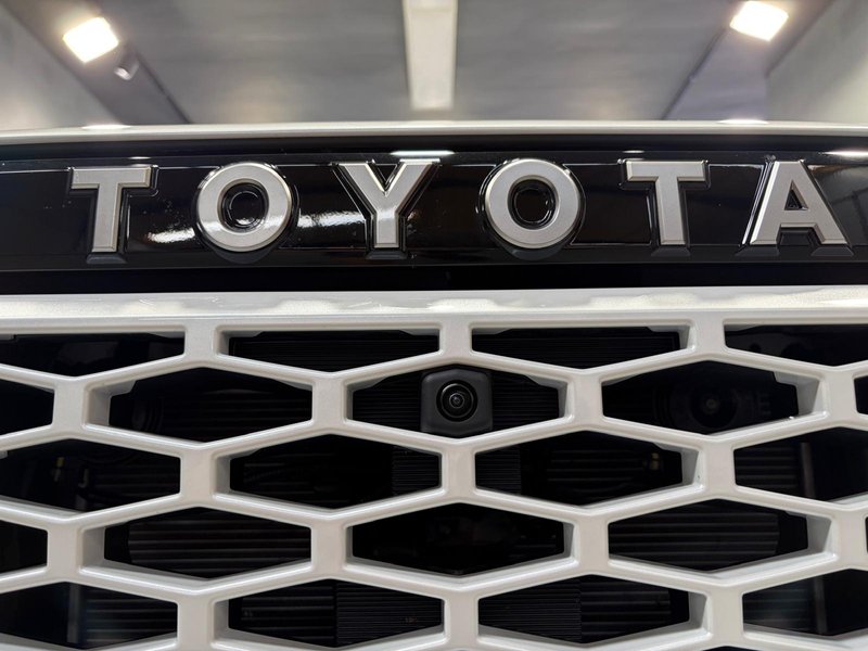Toyota Hilux 2026, foto 8