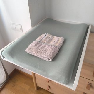 Cómoda y mueble cambiador bebé