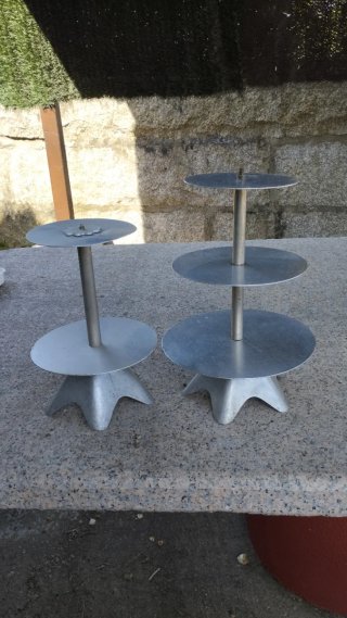 Expositores de metal para tartas/postres