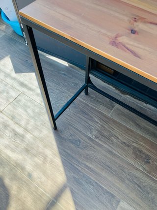 Escritorio Ikea Madera y Metal