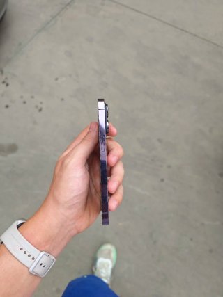 iPhone 14 Pro 128GB Morado + Fundas