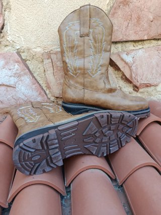 Botas de trabajo estilo Western Marrones
