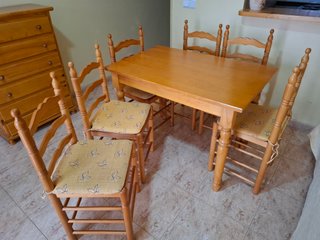 Lote completo muebles de pino macizo  350€