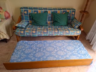 Lote completo muebles de pino macizo  350€