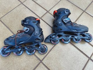 Patines en línea negros talla 35-38