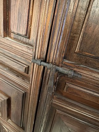 Armario Vintage Madera Tallada