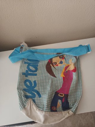 Bolso de tela con cremallera