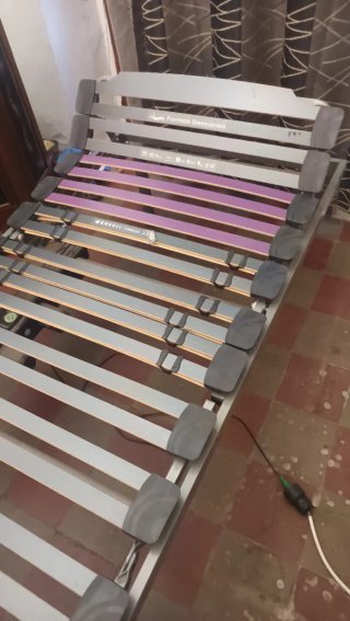 Cama Ortopédica Metálica y Madera