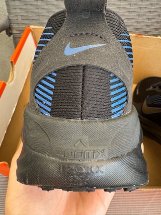 Nike Vomero 18 Black HM6803-013 Talla 45 EU
