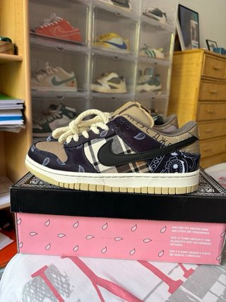 Nike Dunk SB Travis Scott talla 43 y 44
