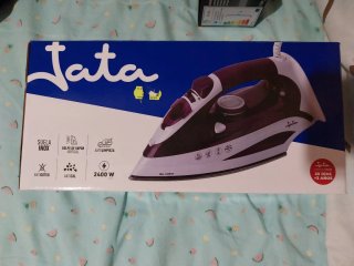 Plancha de ropa Jata 2400W