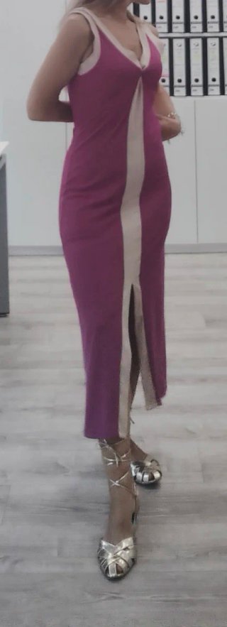 Vestido largo morado y beige