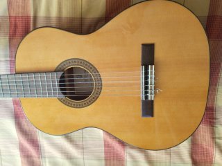 Guitarra Admira Paloma