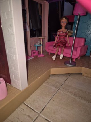 Casa Barbie con Muñecas y Accesorios