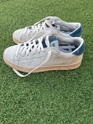 Zapatillas P448 Blancas y Azules