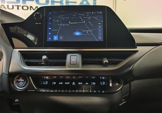 Lexus UX 250h F Sport 2023