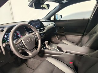 Lexus UX 250h F Sport 2023