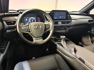 Lexus UX 250h F Sport 2023
