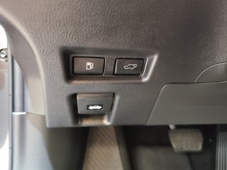 Lexus UX 250h F Sport 2023