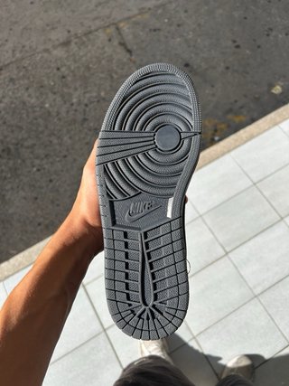 Nike Air Jordan Travis Scott Negras