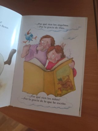 Libro cuento  Las preguntas y respuestas de Gloria