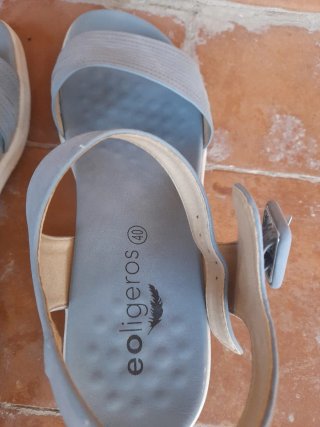 Sandalias azules talla 40