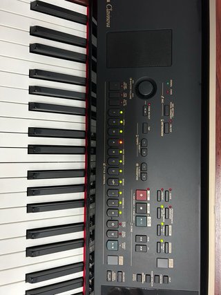 Piano Electrónico YAMAHA Clavinova Cvp-303