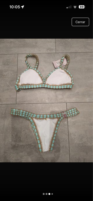 Bikini reversible turquesa y blanco