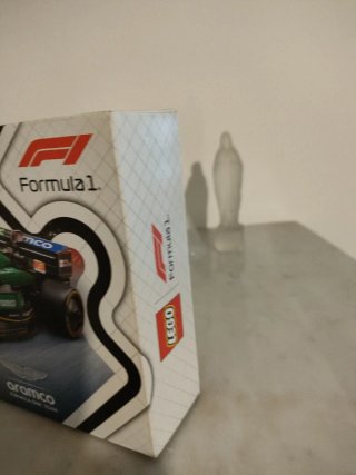 LEGO Speed Champions Aston Martin AMR24