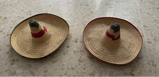 Sombreros Mexicano Tejido Beige y Rojo