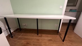 Escritorio IKEA LAGKAPTEN/ADILS 200x60cm