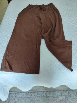 Lote 6 pantalones y 2 camisas sin estrenar