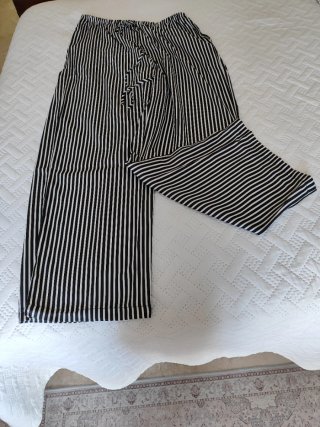 Lote 6 pantalones y 2 camisas sin estrenar