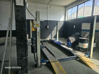Elevador de 4 columnas para taller + gato hidráuli