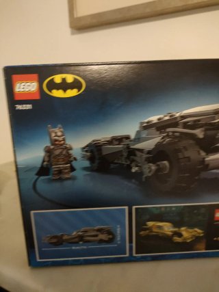 LEGO 76331 Batman v Superman Batmobile
