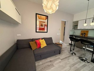 Piso en alquiler en Bellas Vistas en Madrid