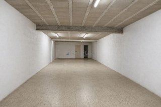 Local comercial en venta en Tui