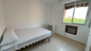 Piso en alquiler en El Juncal - Av. de la Paz en Sevilla