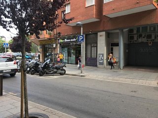 Local comercial en venta en Centre en Cornellà de Llobregat