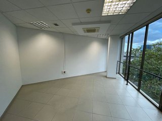 Oficina en alquiler en Sants en Barcelona