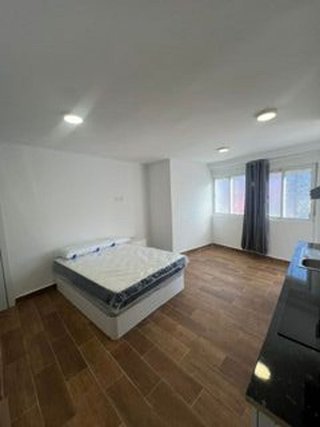 Estudio en alquiler en Tres Olivos - Valverde en Madrid