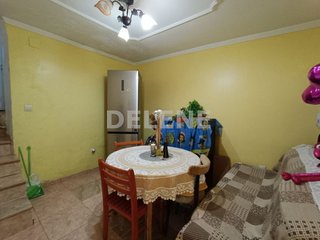 Casa adosada en venta en Hellín