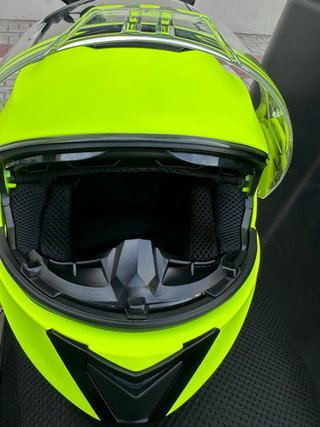 Casco modular amarillo fluorescente