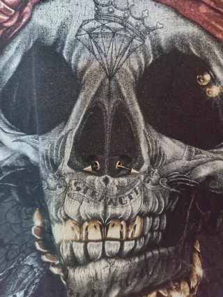 Camiseta Rock Chang Calavera Piercing