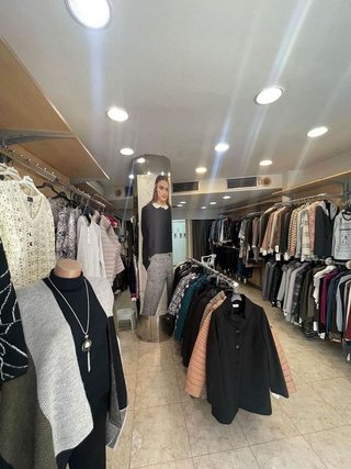 Local comercial en venta en Navas en Barcelona