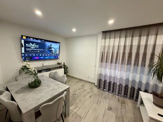 Casa adosada en venta en Ambroz en Madrid