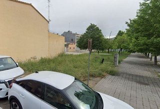 Terreno en venta en L'Eixample en Figueres