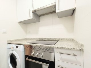 Piso en alquiler en Cuatro Caminos en Madrid