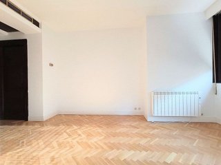 Piso en alquiler en Cuatro Caminos en Madrid